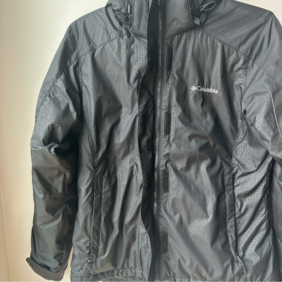 Columbia lightweight women’s jacket - Picture 4 of 11